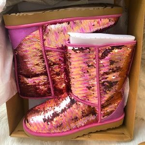Brand new AUTHENTIC sparkly ugg boots💓